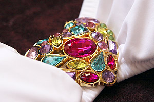 Купальник bandeau Victoria Secret с сердцем из камней (267-095)..